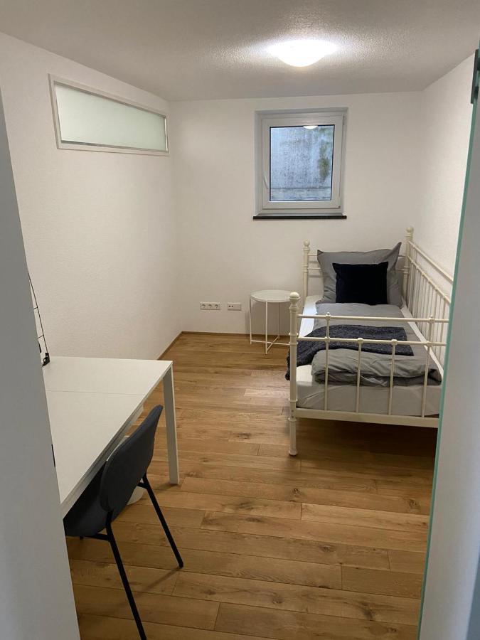 Grosszugiges Apartment In Biberach An Der Riss Bagian luar foto