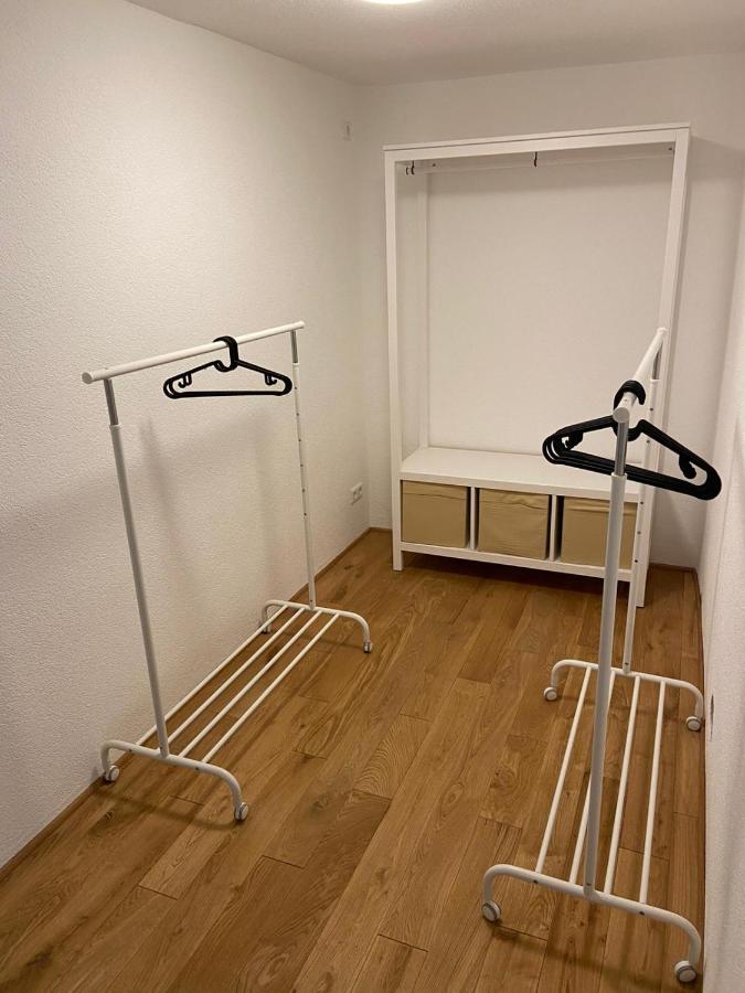 Grosszugiges Apartment In Biberach An Der Riss Bagian luar foto